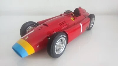 F1 Ferrari D50 Fangio  1:18 CMC M-181  limit 1500 pcs - Bild 1 von 4