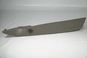 2003 - 2006 Chevrolet GMC Windshield Pillar Trim Speaker Front Left LH OEM - Picture 1 of 5