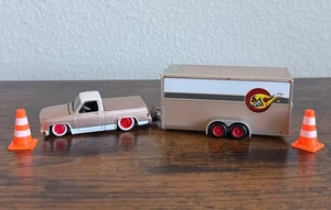 Maisto LOOSE 1/64 Tow & Go 1987 Chevy Pickup 1500 w/ Car Hauler Trailer & Cones - Picture 1 of 8