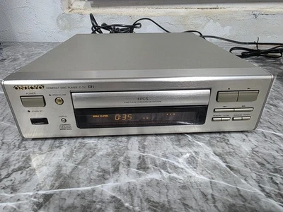 Onkyo C-711 CD Player  Toslink  Compact Disc Player RI  - Mini - Lesen !!! - Bild 1 von 4