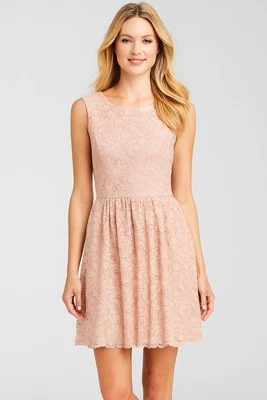 Vestido Delia’s Rosa Encaje Ajuste y Acampanado Espalda Abierta Brillo Metálico Fiesta Boda 7/8 Foto 1 de 4