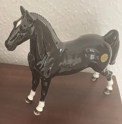 John Beswick Limited Edition Black Hackney In Perfect Condition - Image 1 of 4