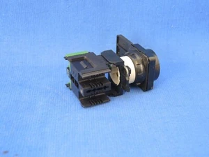 Telemecanique DA10 momentary switch, black - Picture 1 of 4