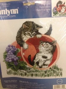 Janlynn PLAYFUL KITTENS Cat Stitchery Embroidery Picture Kit - Picture 1 of 7