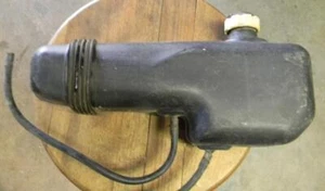 HONDA CT70 ORIGONAL PLASTIC GAS TANK WITH CAP AND BUFFER IN GOOD CONDITION - Bild 1 von 1