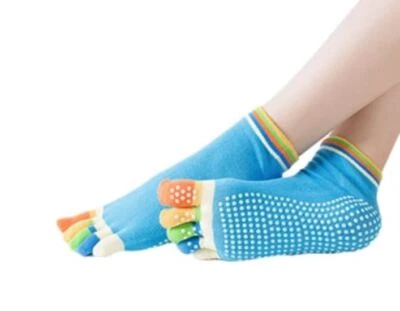 Calcetines Yoga Pilates Grip Pequeño/Mediano Azul con Dedos Multicolor Foto 1 de 4