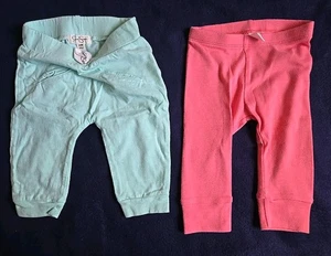 SET OF 2 BABY GIRL PANTS SIZE 3-6 MONTHS BY JESSICA SIMPSON AND OLD NAVY - Picture 1 of 1