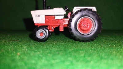 Tractor de consola abierta 1/64 JI Case 1370 Foto 1 de 4