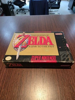 The Legend of Zelda: A Link to the Past (SNES) Complete CIB! - Image 1 of 4