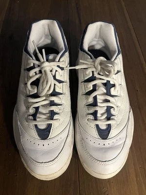 Zapatos de golf Nike Air de cuero para todo transporte, para mujer, blancos/azul marino/verde - talla 7 Foto 1 de 4