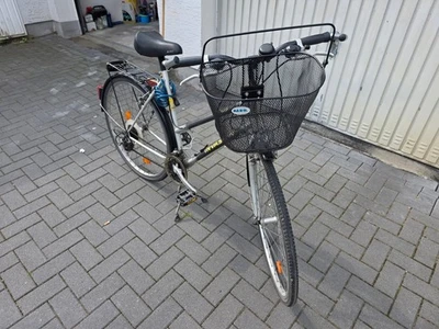 altes Damen Fahrrad - Bild 1 von 4