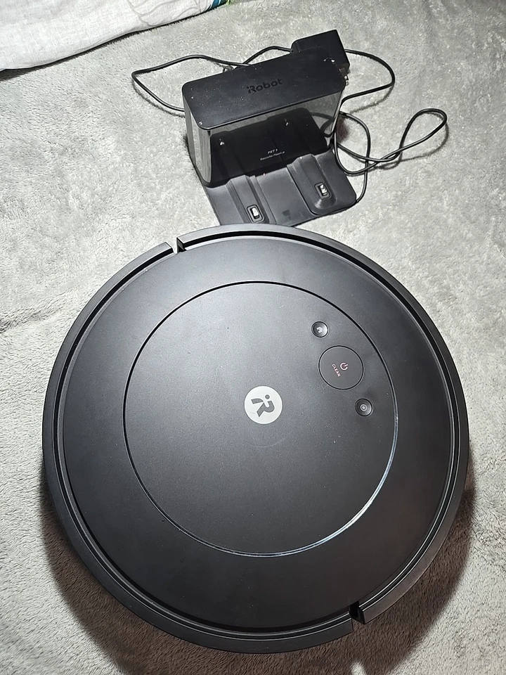 I Robot Model Number .. Rvg-y1 - Image 1 of 4