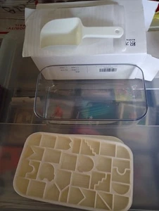 New Building Blocks Silica Gel Ice Cube Trays w/ Scoop & Container - Picture 1 of 3