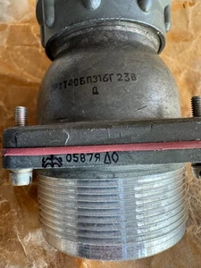 Connector 2RTT40BPE16G23V ( 2РТТ40БПЭ16Г23В ) NOS USSR Lot 1pcs+ - Picture 1 of 6