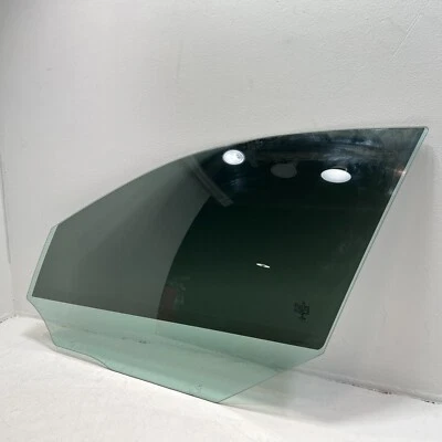 Mercedes E350 W212 2011-2016 puerta delantera izquierda lado del conductor ventana cristal OEM Foto 1 de 4