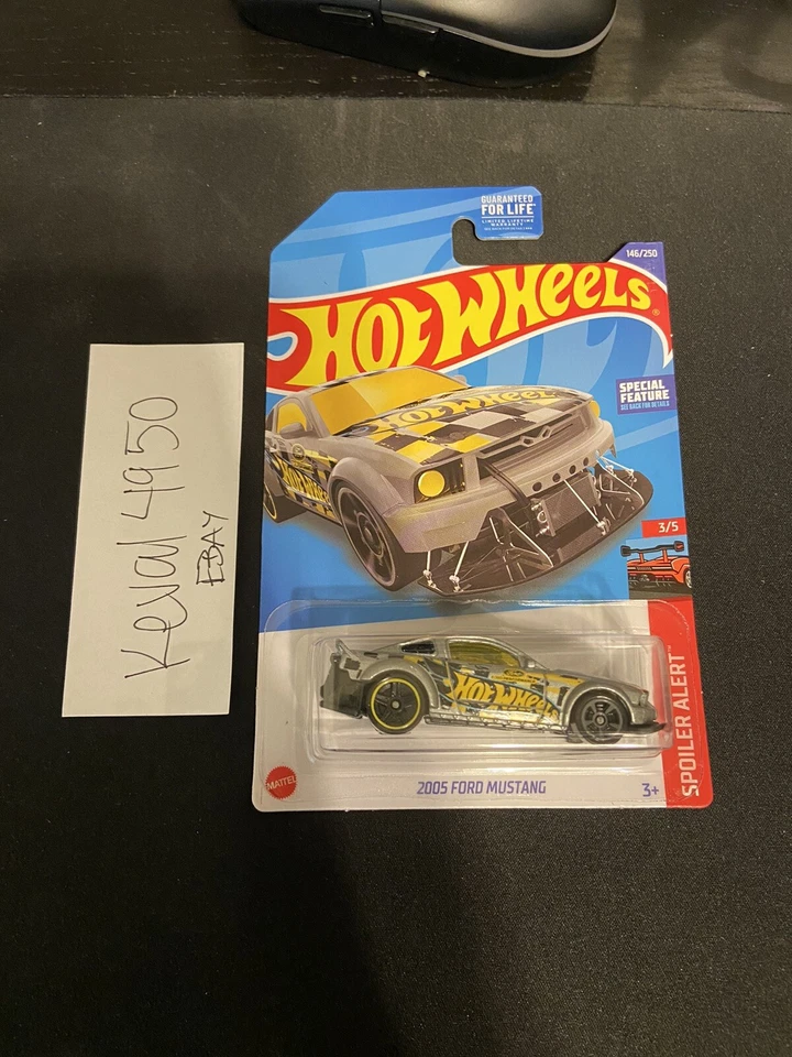 Ford Mustang 146 2022 Hot Wheels G Case 2005 alerón alerta 3/5 Foto 1 de 1