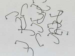 100 EAGLE CLAW BLACK CHROME LIL NASTY JIG HOOKS 500BP DO IT Mold Sz #4/0  to 10 - Picture 1 of 2