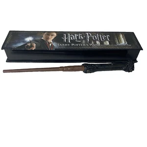 Harry Potter Wand The Wizarding World Universal Studios Box Lights - Picture 1 of 11
