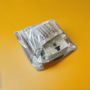 🔥(AN) ***QTY 2*** Schneider MDS30P 30A Additional Power Pole Module for MD Moto - Picture 1 of 6