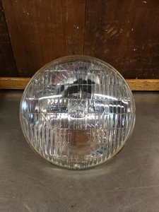 Vintage Lucas Headlight Bulb. E 10131 S13 154. Used. KQ436 - Picture 1 of 8