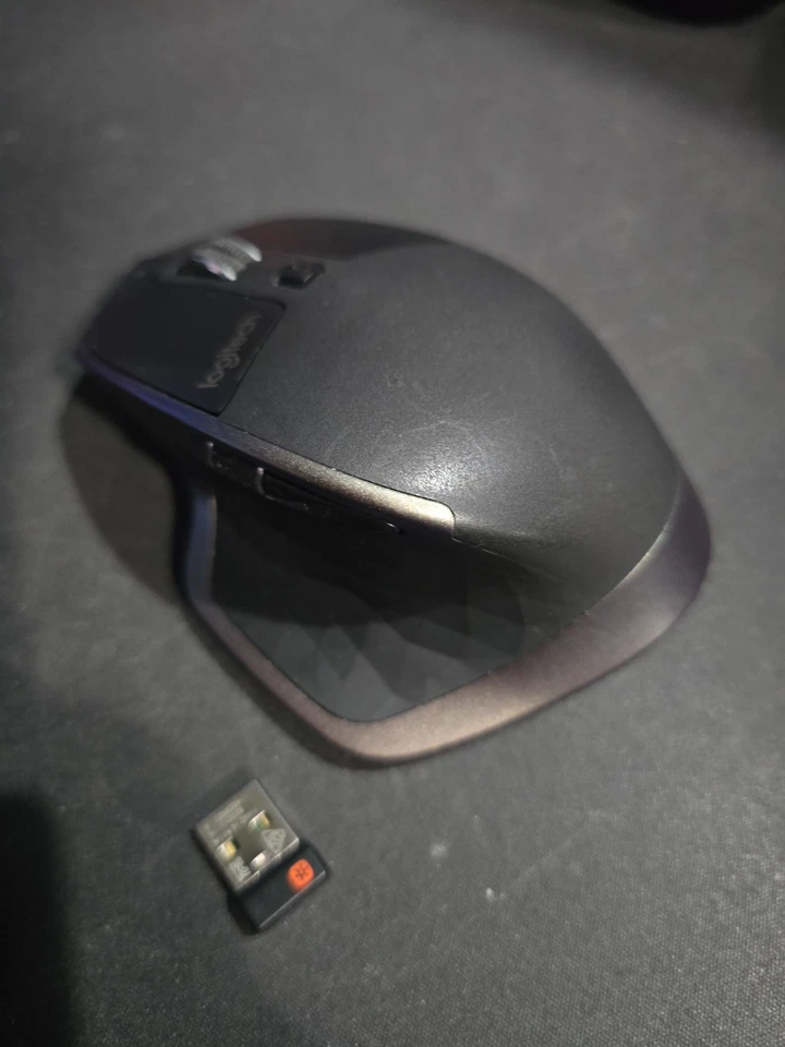 Logitech MX Master Wireless Mouse | Dongle included - Image 1 of 4