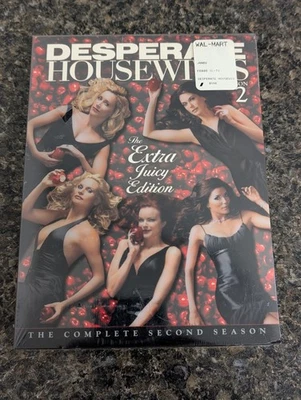 ОТЧАЯННЫЕ ДОМОХОЗЯЙКИ СЕЗОН 2 ДОПОЛНИТЕЛЬНОЕ СОЧНОЕ ИЗДАНИЕ DVD НОВЫЙ В ЗАВОДСКОЙ УПАКОВКЕ - Изображение 1 из 2