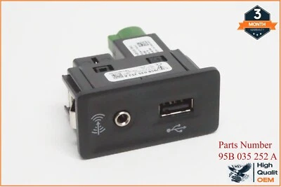 2017-2018 PORSCHE MACAN CENTER COSNSOLE AUX USB SOCKET OEM - Image 1 of 4