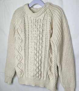 GAP Kids Girls Boys Cable Knit Crew Sweater Ivory Cream Holiday; SIZE MEDIUM 8-9 - Picture 1 of 6