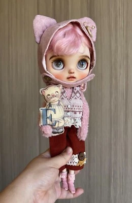 Blythe Doll Clothes -- Cute Pink Kitty Themed Costume Set (OOAK) - Image 1 of 4