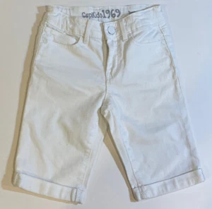 GAP KIDS 1969 Girls White Denim Jean Shorts Bermuda Length 8 Slim, EUC - Picture 1 of 5