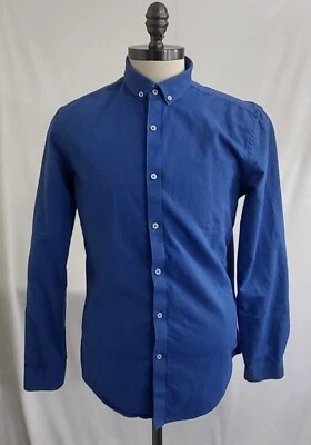Camisa de vestir Zara para hombre básica ajustada talla grande azul con botones Foto 1 de 4
