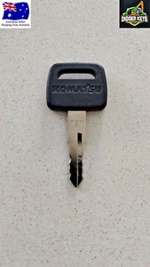 Komatsu Logo 787 Excavator Plant Digger Key FREE POSTAGE - Picture 1 of 4