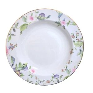 Wedgwood Suppenschüssel mit süßer Pflaumenrand 23 cm/9,1" Born China - Bild 1 von 2