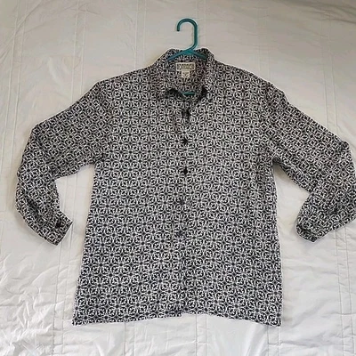 Blusa SILKLAND Talla M Negra. Camisa Top Mangas Largas Estampado Blanco Rojo Foto 1 de 4