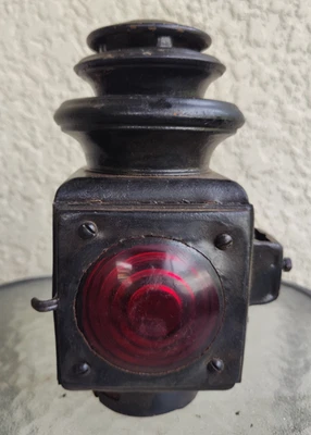 Antique 1913,1914 Ford Model T, Black & Brass Lantern Brown Mfg Co Model 110 — 第 1/4 张图片