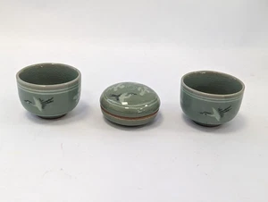 Set of 3 Vintage Japanese Porcelain Korean Celadon Sake Cups A150 P624 - Picture 1 of 16