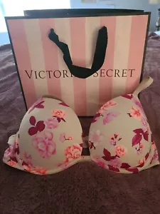 Victoria's Secret PINK Wear Everywhere Super Pushup Bra Size 32D - Picture 1 of 3