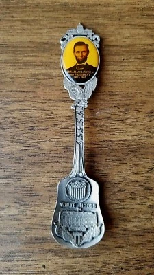 ABRAHAM LINCOLN, SPOON FROM PRESIDENTIAL SPOON COLLECTION.  FORT 1987 - Image 1 of 4