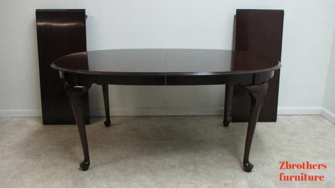 Ethan Allen Georgian Court Oval Queen Ann Dining Banquet Table Cover