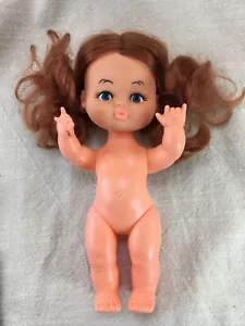 13 FB Cute Hong Kong Doll - Picture 1 of 7
