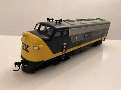 Athearn 80212 HO Scale F7A Diesel Engine CSX #116 - Image 1 of 4