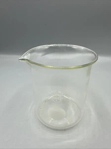 Vintage 250 ml Glass Pyrex Corning Beaker Made in USA 3.5" Tall - Picture 1 of 6