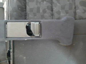 COPRI CINTURE SICUREZZA  MERCEDES C 250  W 202 MONTANTE - Picture 1 of 3