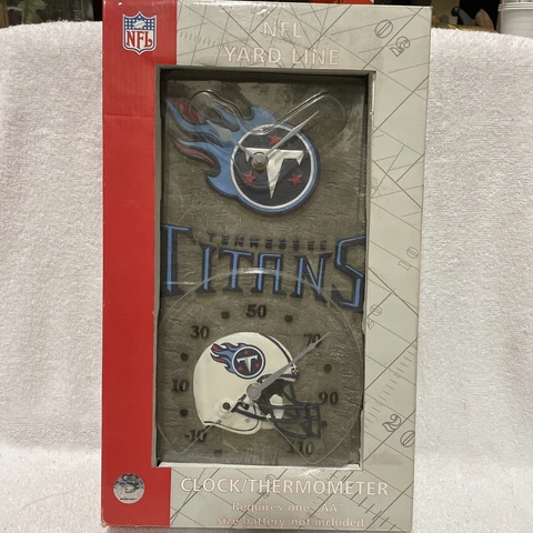 Tennessee Titans Resin Clock /Thermometer 9” X 16”  #30 Cover