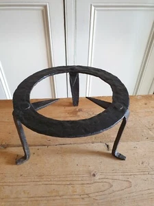 18th Century Small Wrought Iron Hearth Trivet - Picture 1 of 3