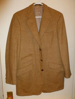 Paul Stuart Gold Brown Fancy Herringbone Tweed Blazer Jacket, Size 40 - Image 1 of 4