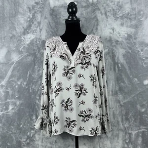 Blusa Loft Outlet Para Mujer Talla Pequeña Gris Floral Volantes Cuello en V Manga Larga - Imagen 1 de 9