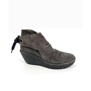 Stivaletti Fly London scamosciati zeppa marrone donna stringati stivaletti pieghevoli - Foto 1 di 6