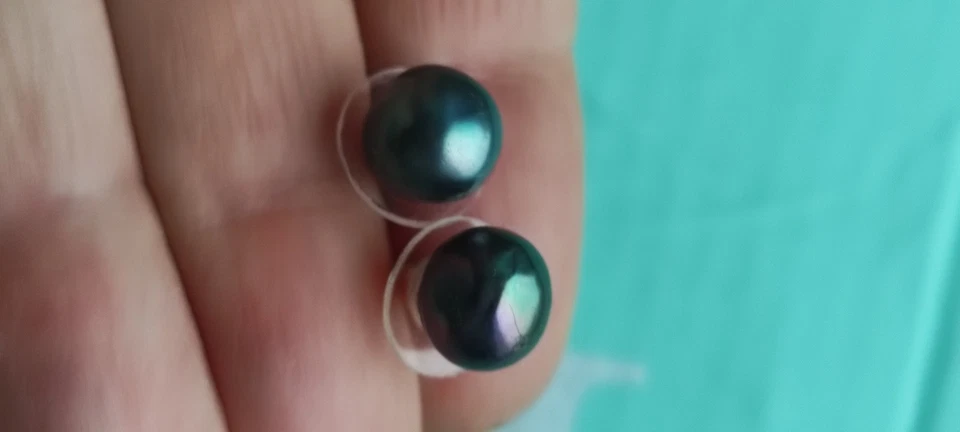 Black pearl stud earrings, of the Tahiti Sea vt435 - Image 1 of 4