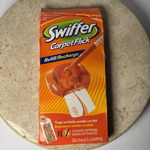 Swiffer Carpet Flick Ricarica Confezione 11 Cartucce Pulizia Aperte Fuori Produzione - Foto 1 di 3